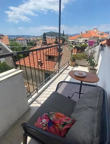 Penthouse Bacvice