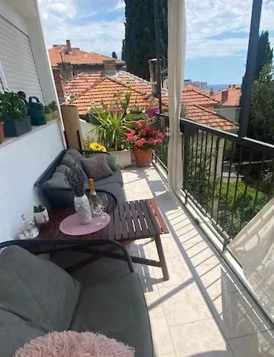 Penthouse Bacvice