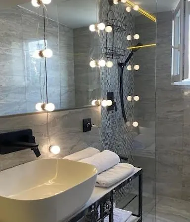 Penthouse Bacvice Appartement *